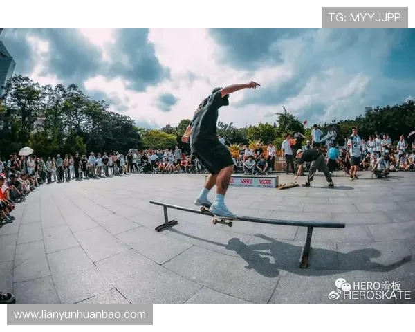 广州极限运动队在滑板精英赛中以74分稳居积分榜首位