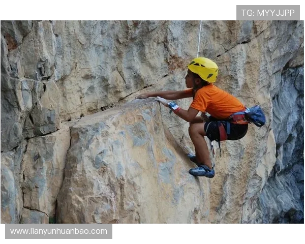 攀岩精神与团队协作：北京攀岩队的奋斗历程全景记录